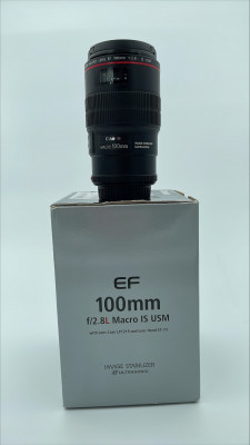 EF 100mm f/2.8 L Macro IS USM